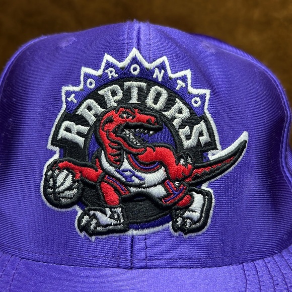 Toronto Raptors Satin Snapback Hat Mitchell & Ness - Picture 2 of 10